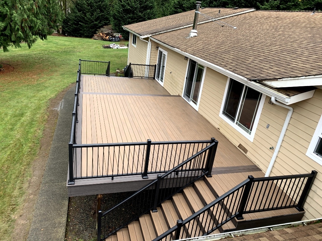 Deck Builder project photo by Euro Decks